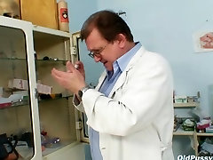 Mature old pussy gyno speculum examination with gyno tools including clear