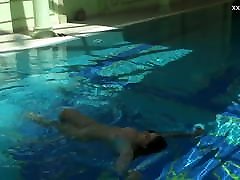 Puzan Bruhova – srabonti chetarzi underwater submerged teen