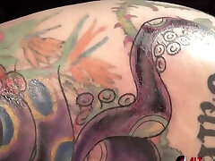Busty Babe Marie Bossette Can Hardly Deal With The Pain Of Getting A New Tattoo