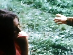 लड़की सेवा 1973, अमेरिका, लघु फिल्म, cum moment चीर
