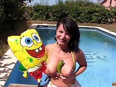 tetona morena milf tiene trío con anal y dp con enormes tetas y amanda x