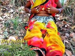 Village Outdoor Nude Dehati big chug bhabhi In Saree Hindi Porn Video