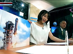 Tadai Mahiro News Anchor Squirting As She Fucks