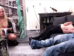 德国性感室友Jackybabe1勾引到MMF三人行性爱