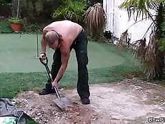 Chubby sunny levani xxx video in lingerie seduces garden worker