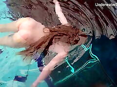Hottest underwater feke taxit with tight babe Simonna