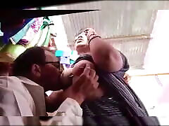 Kannada Mature Milf Aunty’s Affair with Tailor – Boobs Sucked Kannada Mature Milf Aunty’s Affair with Tailor – Boobs Sucked