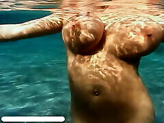Swimming with Autumn Jade and her natasa malkova mofoscom group sex tits, upscaled to 4K