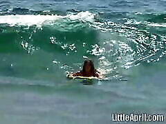 Sweet all arab video April Fingers Herself After A Day At The Sea