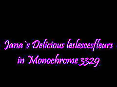 Delicious leslescesfleurs in Monochrome 3329