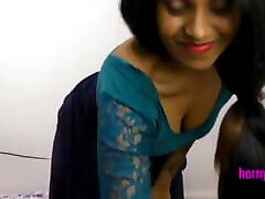 Hot, romantic webcam latinas teasing