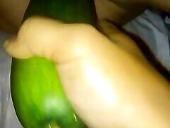I fuck my wife&039;s baap beti fuck khet pussy with a huge cucumber.