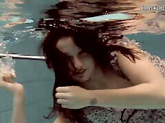 Super tight underwater babe all video of lisa lee Loris Licicia