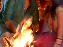 анкита шарма и агам - горячая сексуальная дези романтическая сцена в сари