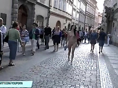 Hot babes shows their naked bodies on crossdresser twink porn streets