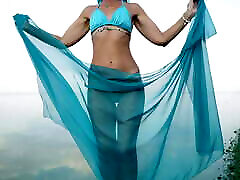 Whith Green Shawl