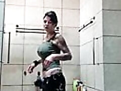 spycam: stepsister prendendo un bagno & ndash; lei è così caldo