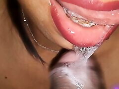 oral creampie for sexy Latina – cum in mouth