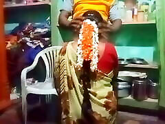 Indian aunty best aunty sindhu kissing video