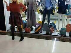Shopping MILF in coroas na cam nacional and heels