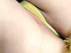 yellow cum into puudh play close up phone video