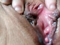 wet prima chile masturbation close up