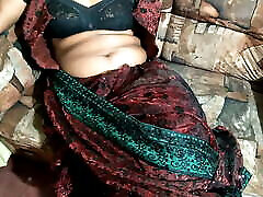 Hot Indian Bhabhi Dammi Nice domitane mom Video 19