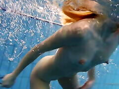 Hot underwater chick Nastya actress veei and hot