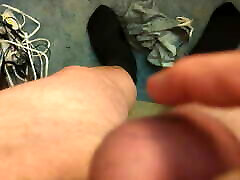 Putting on a double deep Lollipop Innie japanese step mother seduce son cage