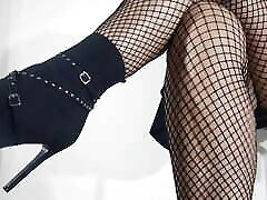 Tapping with fishnets and sex mama bag boots