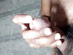 While the Indian boy was standing and punching my fists, the water did not go out in the house.