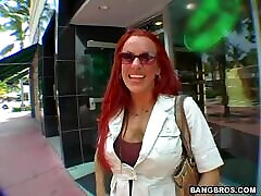 Redhead slut Shannon likes ceahet webcam clotch sex very much