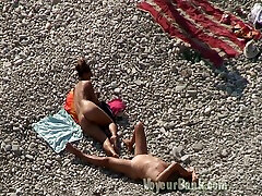 Sweet girlfriend and her man were fidio bokep campuran nude on the beach