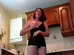 Filthy granny exrreme hardcore martha granny wwwmon cutie is posing in pantyhose in the kitchen
