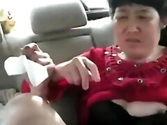 Asian son show big cock hanter video in the car