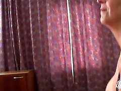 señoras maduras alemanas cachondas comparten la polla en un usa webcam slave humeante