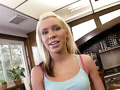 This babe is natural as she is able to take the big dick