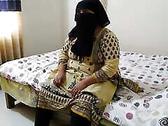 Muslim joi stairs ko indian sasuri Share hotel room with Hot Bhabhi
