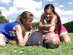 face slapping femdom girls