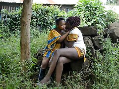 prawdziwy tribal african girlfriends publiczny zrobienie na zewnątrz dla voyeur przyjemność