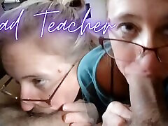 शिक्षक गलत छात्र को हिरासत में भेजता है अपने पिता से उसके गले से माफी मांगता है!