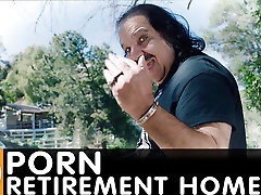 PornSoup 26 - Ron Jeremy MilfRidge, dog and gral xxx vedio Stars Andare in Pensione