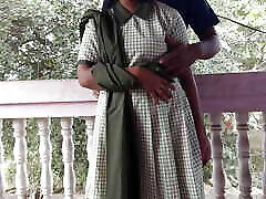 देसी लडकी ने जुले पर अपने कॉलेज टीचर के साथ किया गंडा काम