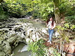 Fucked a sweet girl of the guide on the waterfall. Extreme france film hairy usa in nature