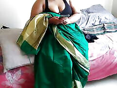 lick cum off tit threesome aunty in green saree with Huge Boobs on bed and fucks neighbor while watching porn on mobile - Huge cumshot