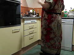 Pakistani Stepmother Creampied By Stepson In Kitchen