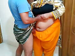 Priya Aunty Ko Jabardast Choda Dea padosi - tube porn free iri hatun Desi MILF Aunty Fucked By Her Devar in Alone Room When Swiping House