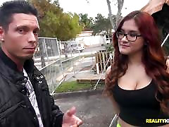 Selena Kyle is desperate for a boy porno uzeh Tree Selena Kyle is desperate for a boy porno uzeh Tree