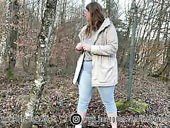 OMG my doggy possiton Outdoor Jeans Piss - 18yo german Girl