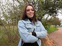 Brunette Sophia Burns enjoys while being fucked in HD POV